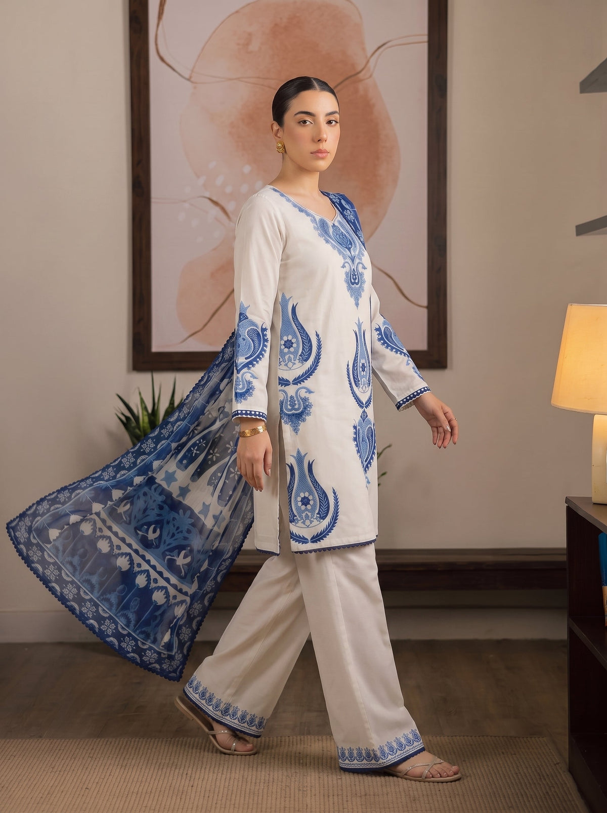 Yumna Embroidered - 3pc