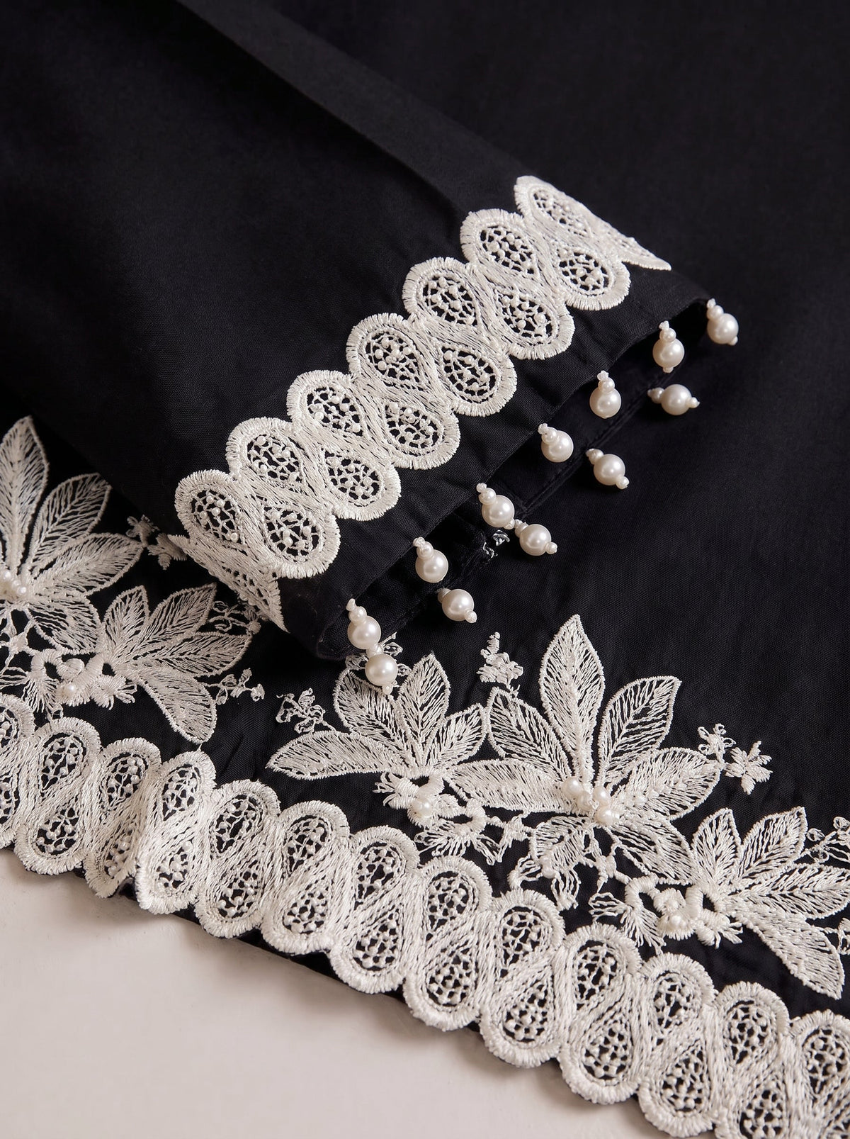 Mahe Embroidered -3pc