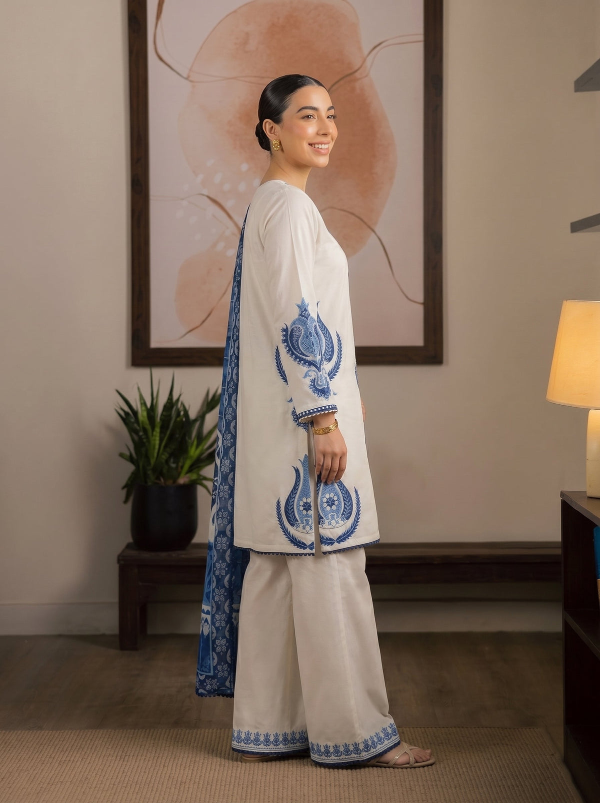 Yumna Embroidered - 3pc