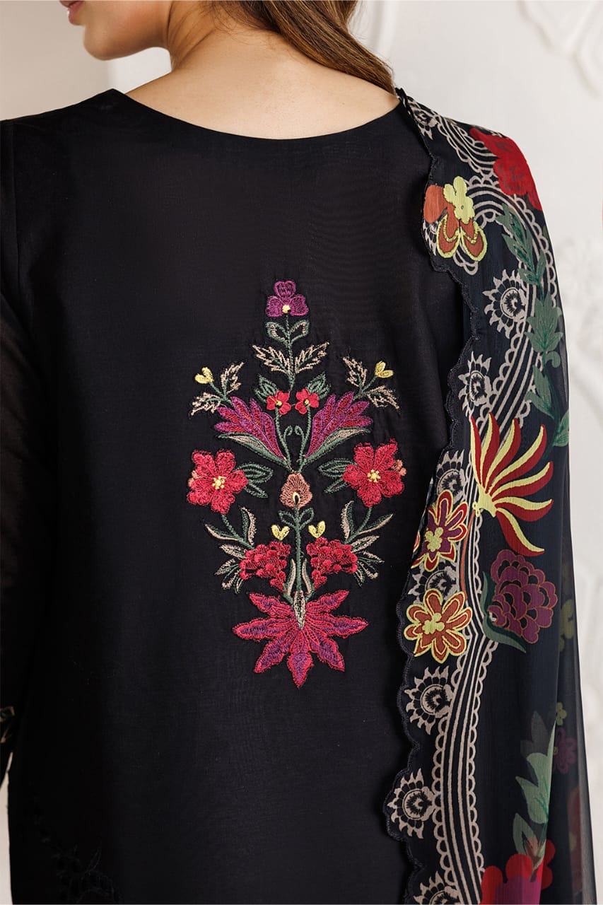 Embroidered Lawn 3pc Suit