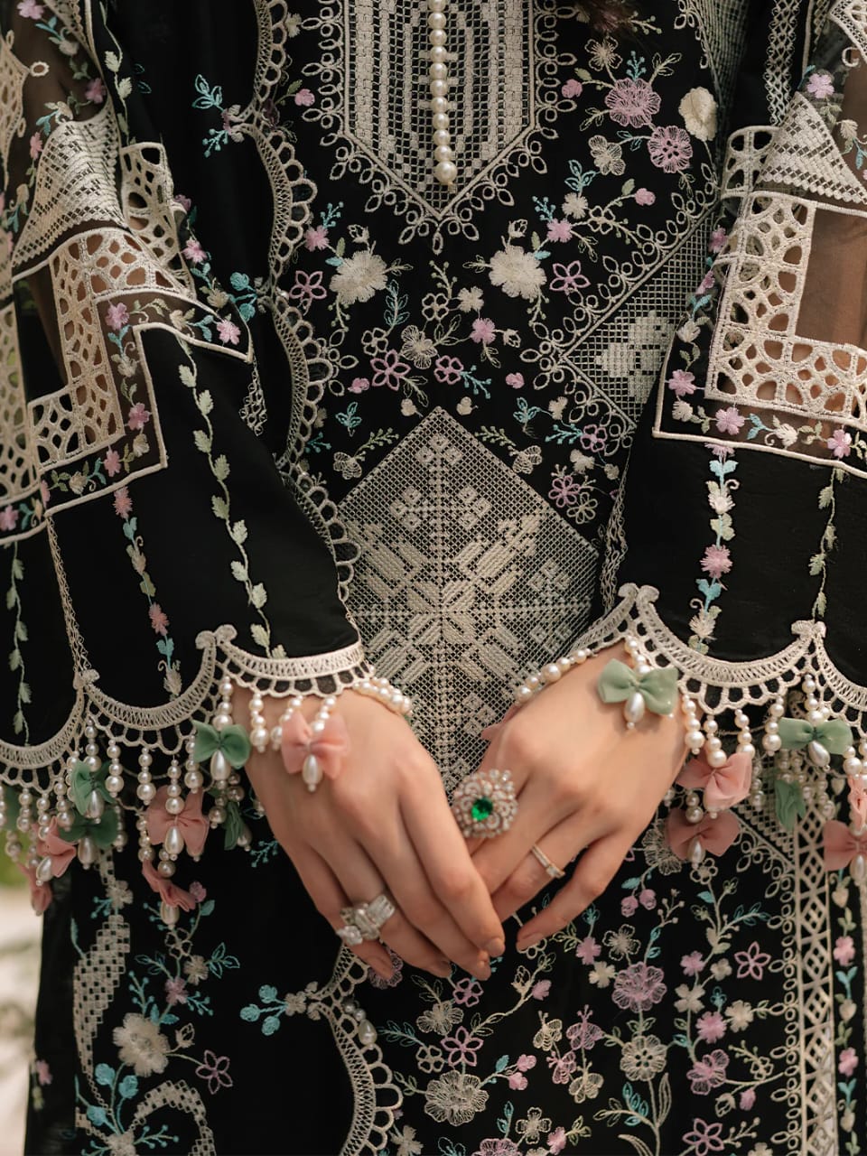 Black Luxury Lawn Suit