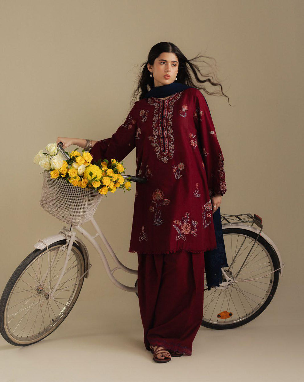 Zara Embroidered Dhanak 3-Piece Suit