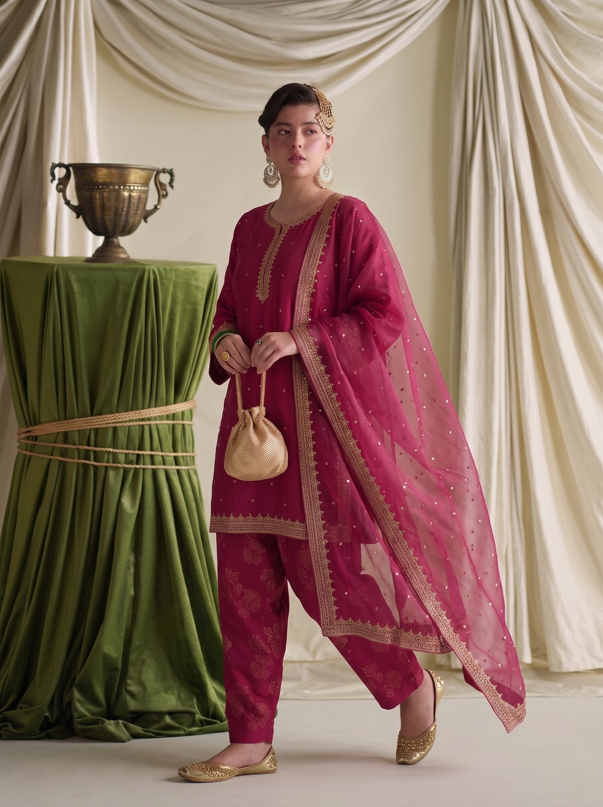Sofia Embroidered (stitched) - 3pcs