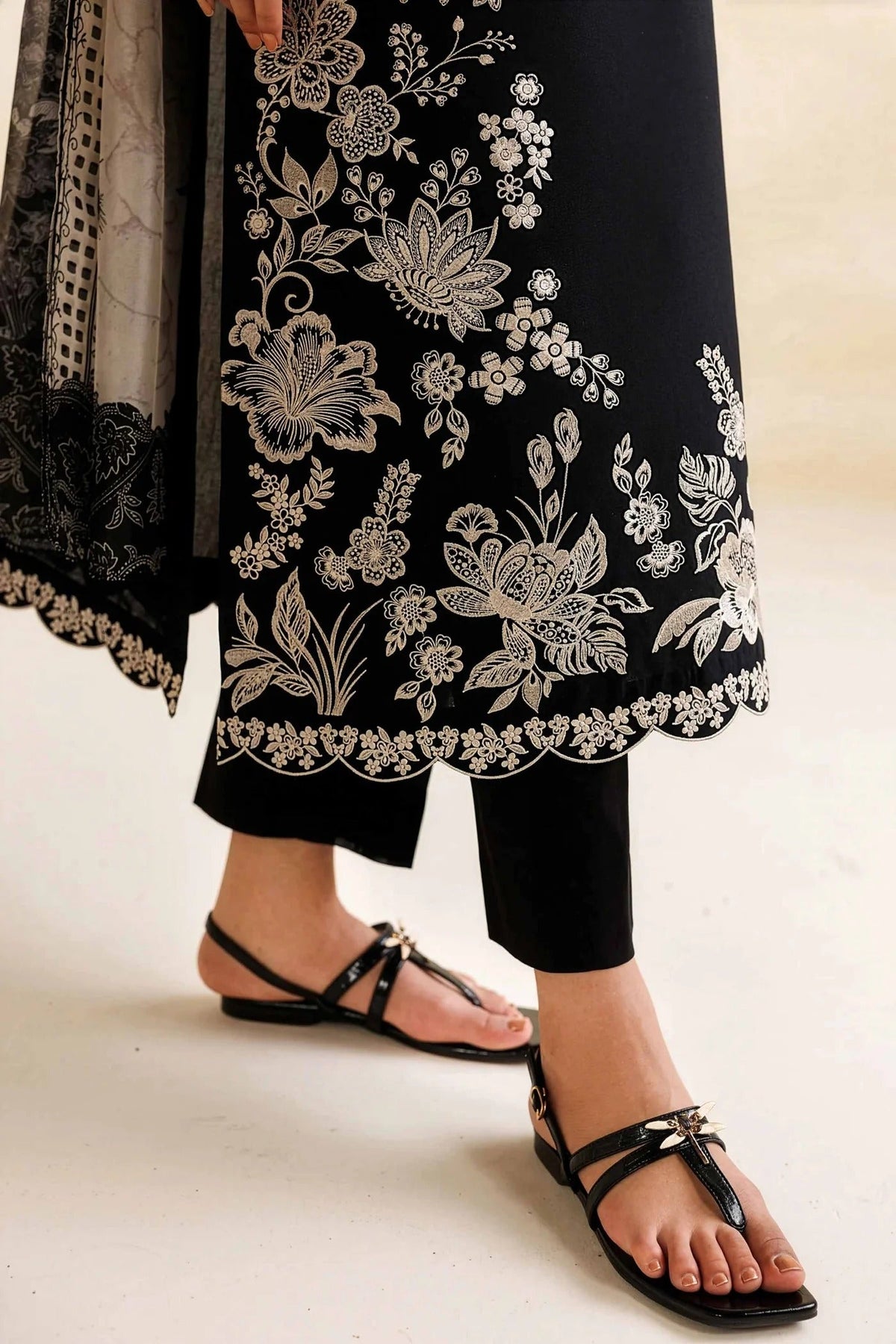 Mehar Bano -3pc